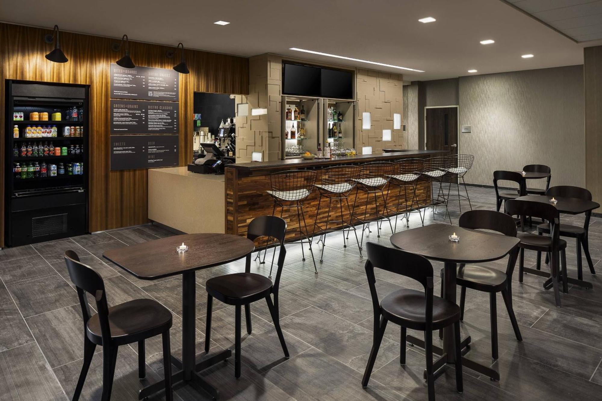 Hotel Courtyard By Marriott Seattle Northgate Extérieur photo