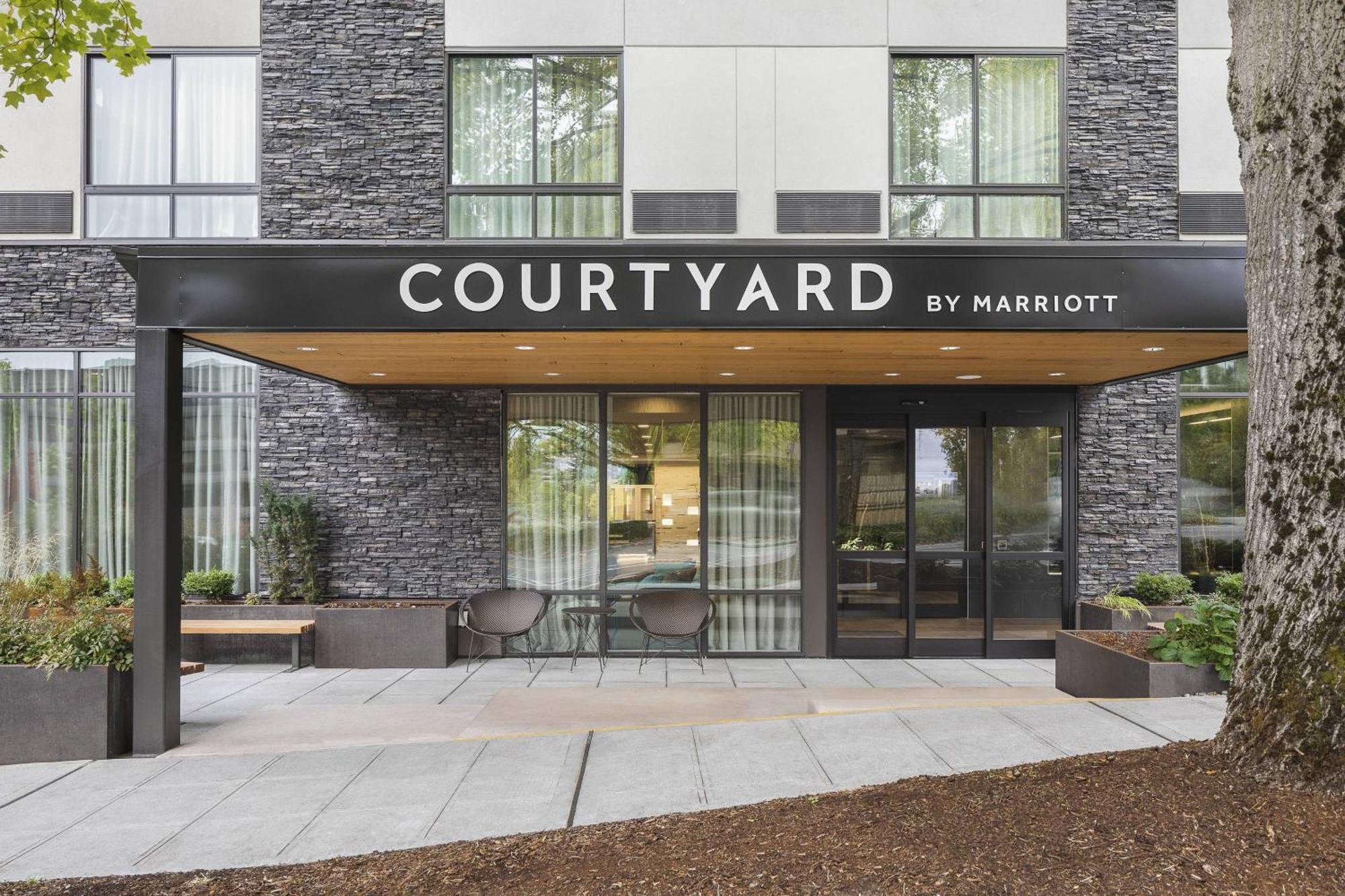 Hotel Courtyard By Marriott Seattle Northgate Extérieur photo